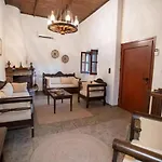 Kitta Towerhouse - Mani Sunset Views فيلة *
