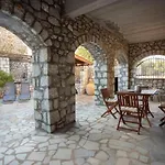 Kitta Towerhouse - Mani Sunset Views *