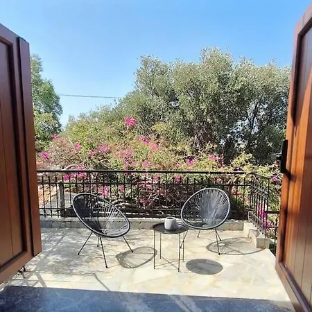 Kitta Towerhouse - Mani Sunset Views Koíta