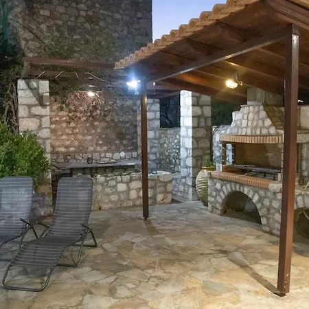 别墅 Kitta Vouterakou Family Towerhouse