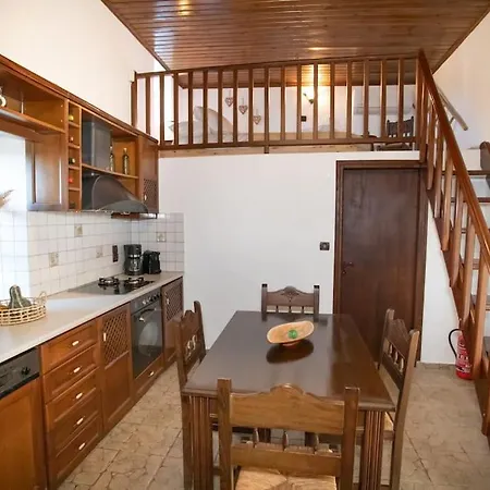 Kitta Vouterakou Family Towerhouse 别墅 *