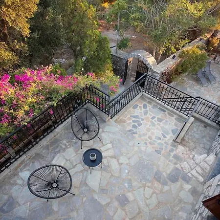 Villa Kitta Towerhouse - Mani Sunset Views Koíta