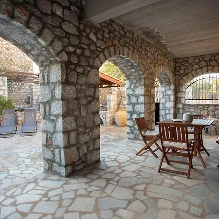 别墅 Kitta Vouterakou Family Towerhouse *