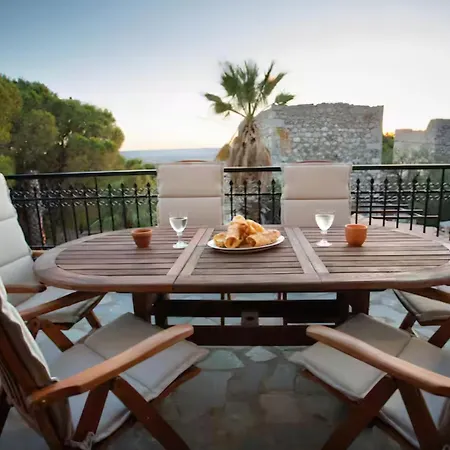 Kitta Towerhouse - Mani Sunset Views *