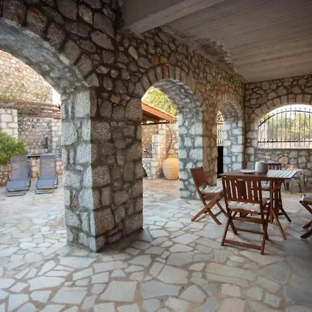 Kitta Towerhouse - Mani Sunset Views *