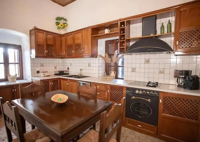 Villa Kitta Towerhouse - Mani Sunset Views *