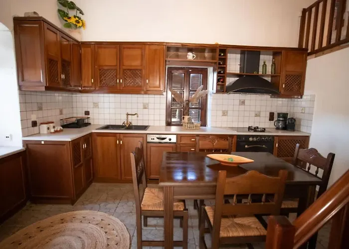 Kitta Towerhouse - Mani Sunset Views Villa