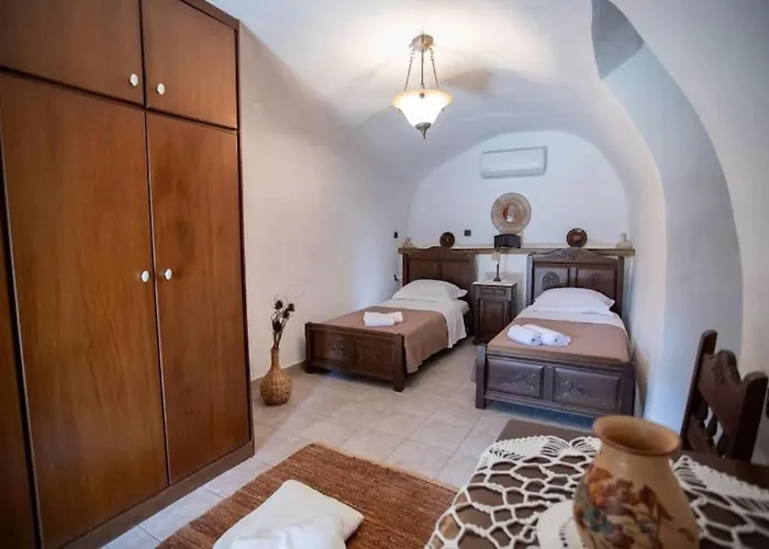 Kitta Towerhouse - Mani Sunset Views * Koíta